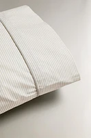 STRIPED PILLOWCASE