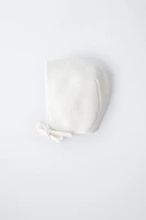 BONNET EN MAILLE