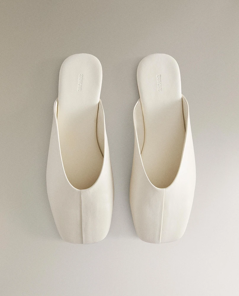 LEATHER MULES