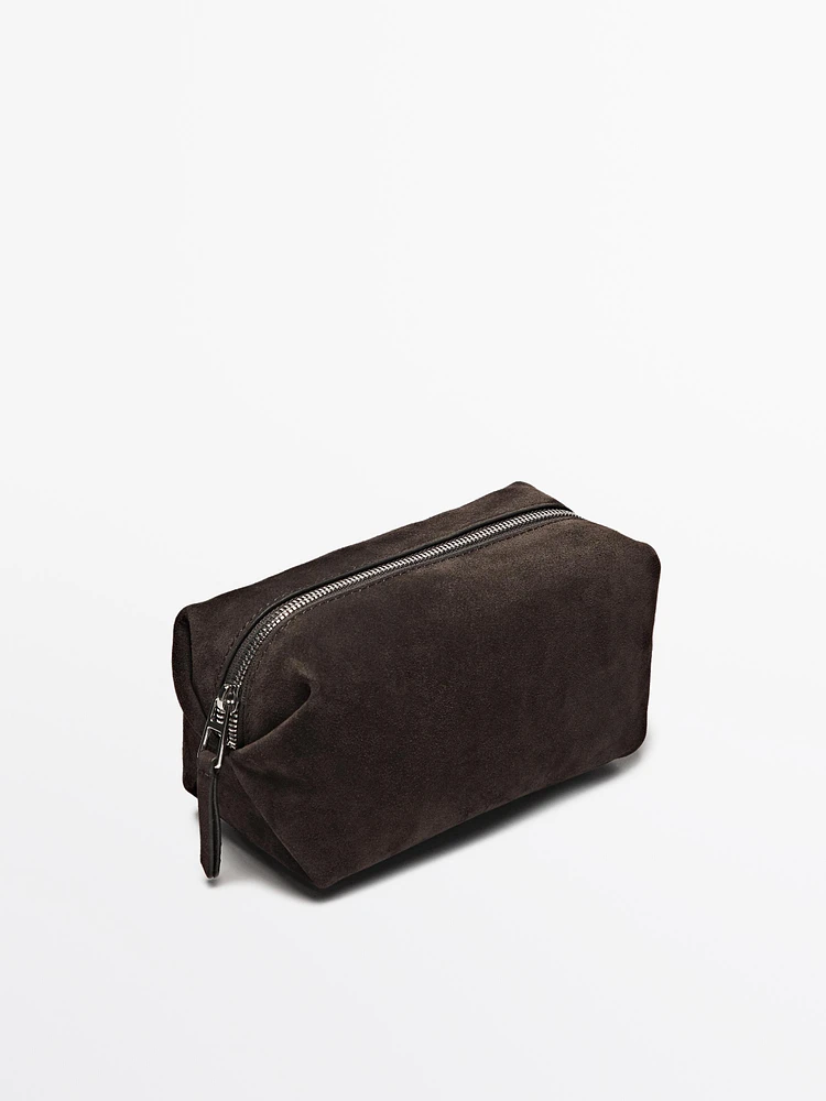 Trousse en croûte de cuir