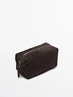 Trousse en croûte de cuir