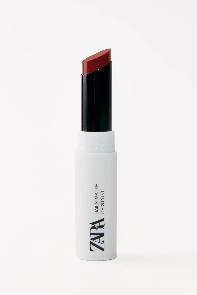 DAILY-MATTE LIP STYLO