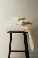 SERVIETTE DE BAIN APPLIQUÉ LIN BRODÉ