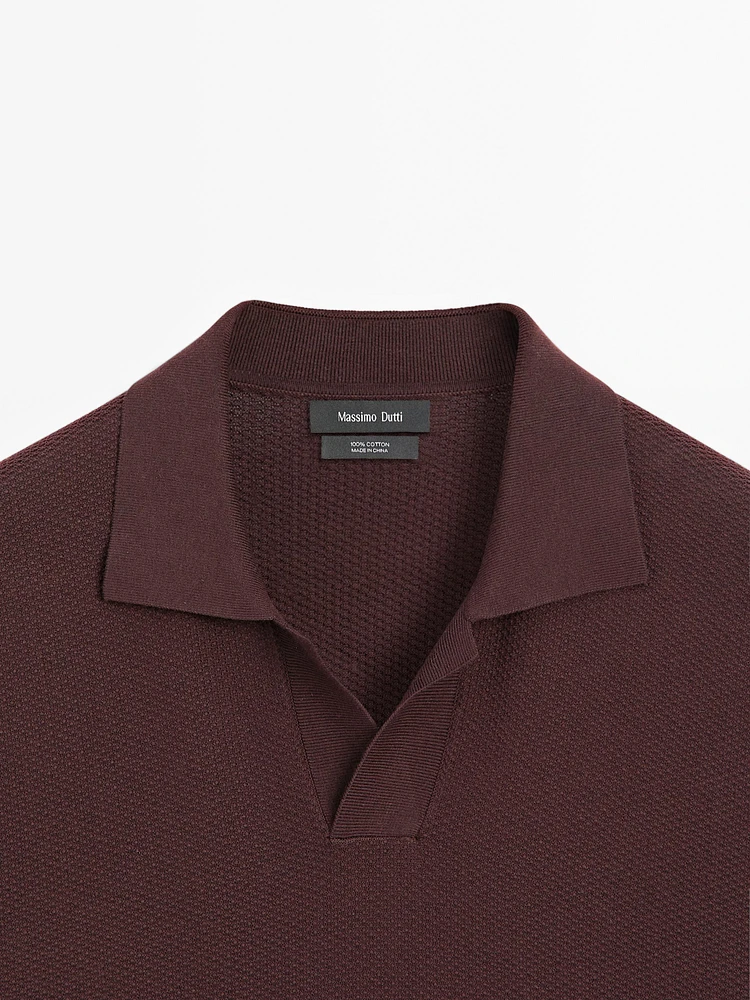 Textured knit short sleeve polo shirt