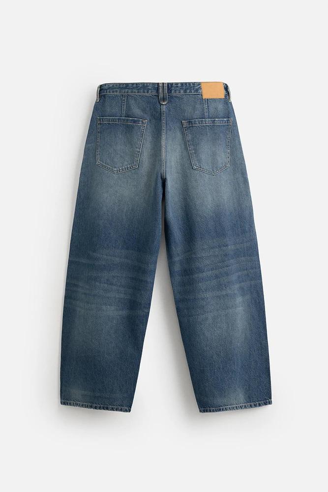BALLOON FIT JEANS