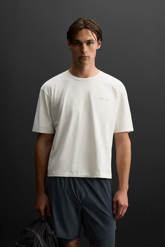 GRAPHIC PRINT T-SHIRT