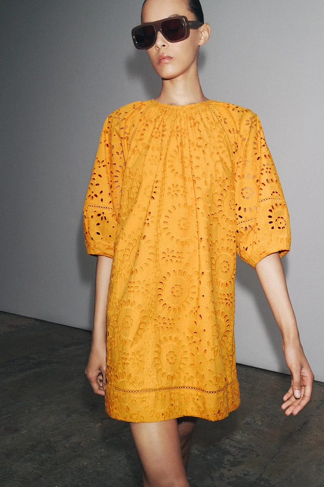ROBE COURTE BRODÉE ZW COLLECTION