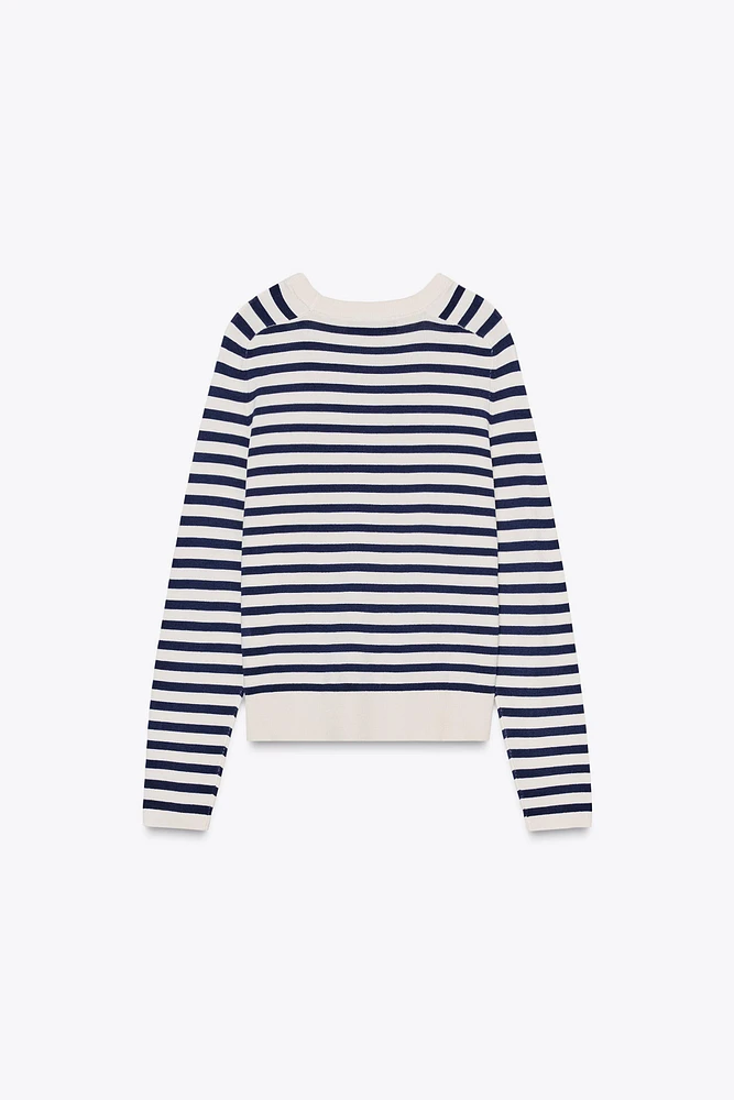 STRIPED KNIT SWEATER