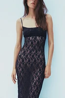 LONG LACE DRESS