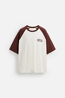 T-SHIRT COLOR BLOCK INSCRIPTIONS