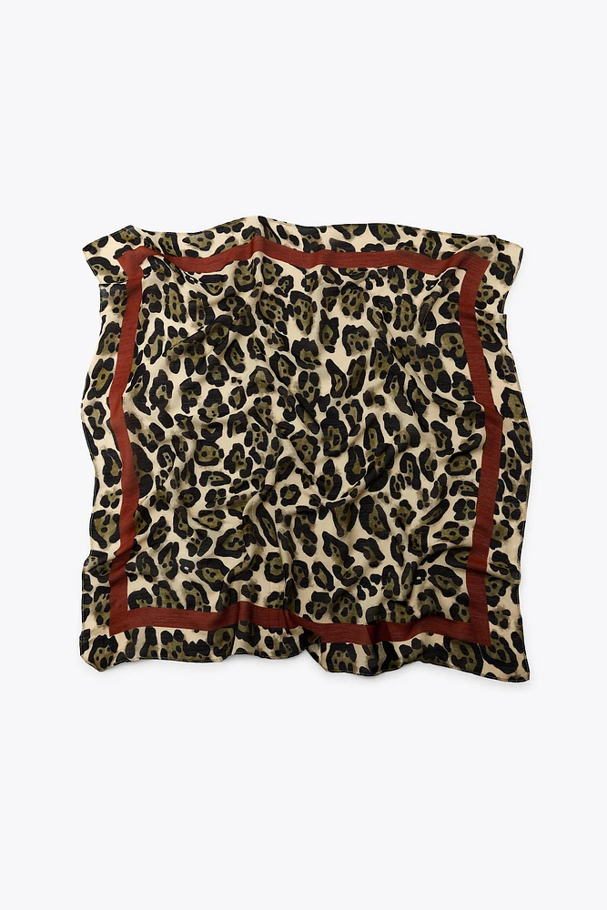 FOULARD MODAL IMPRIMÉ ANIMAL