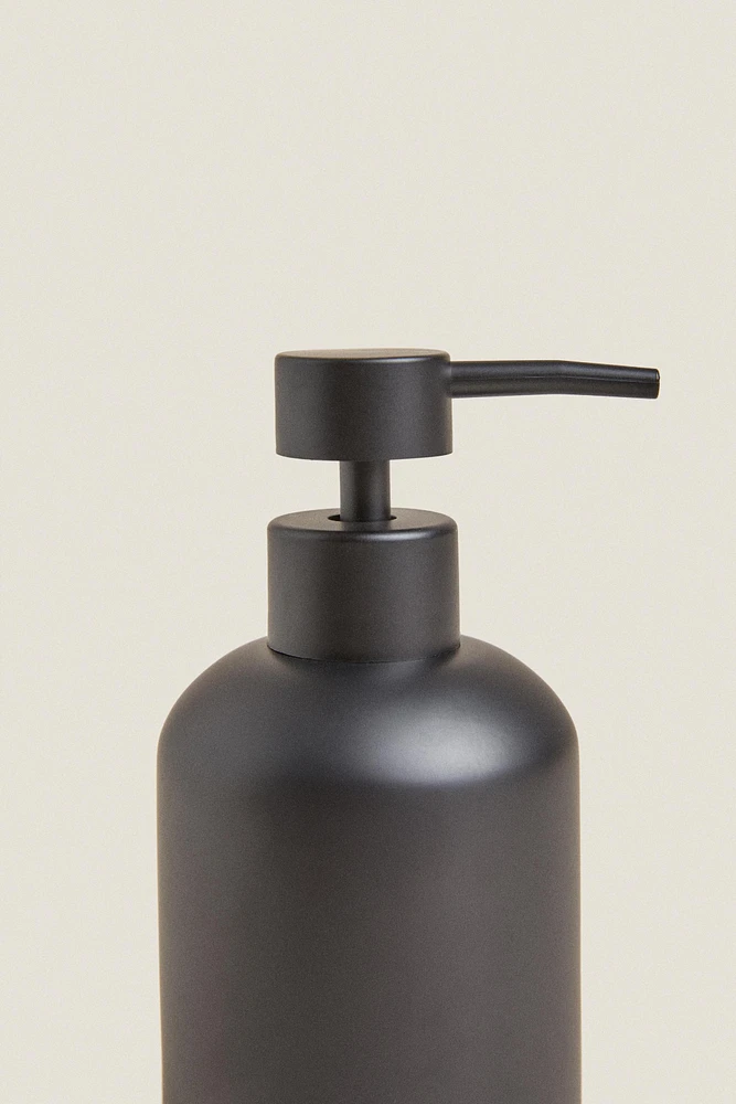 BLACK RESIN SOAP DISPENSER