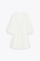 ROBE COURTE AVEC BRODERIES AJOURÉES