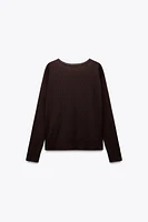 FINE KNIT SWEATER