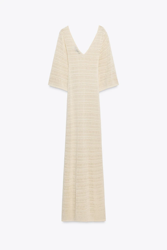 ROBE LONGUE EN MAILLE POINTELLE