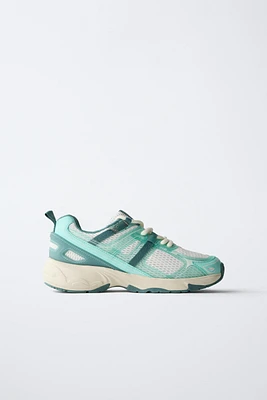 MULTI-PIECE SNEAKERS
