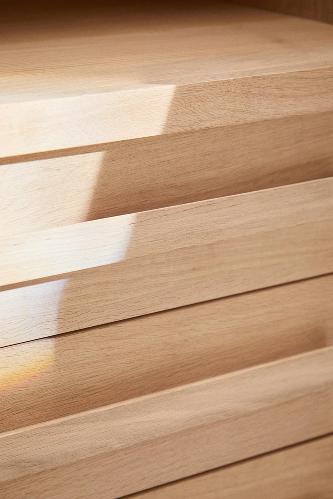 CABINET 01