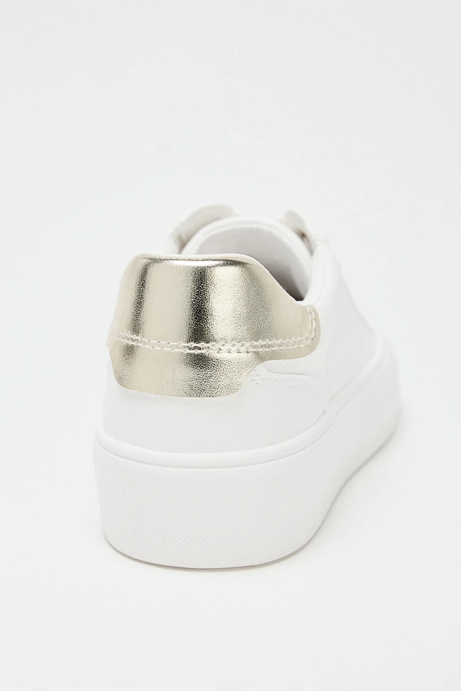 CONTRAST SNEAKERS