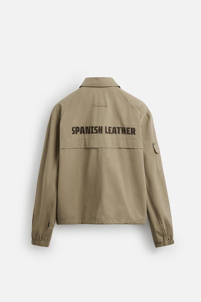 BLOUSON INSCRIPTION IMPRIMÉE GUITARRICADELAFUENTE