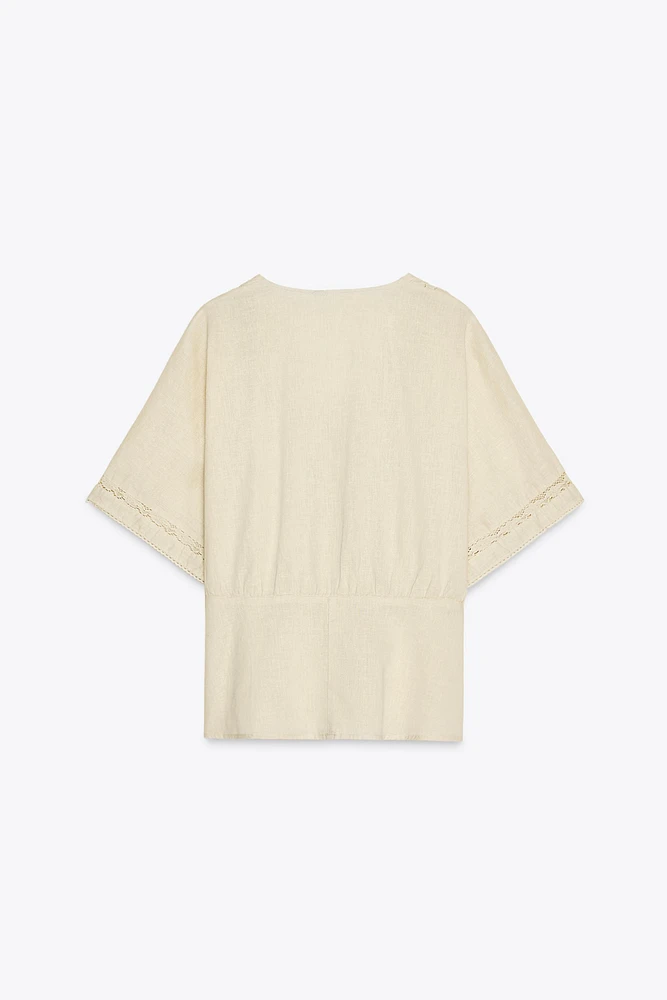 LINEN TOP WITH LACE DETAILS