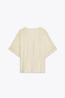 LINEN TOP WITH LACE DETAILS