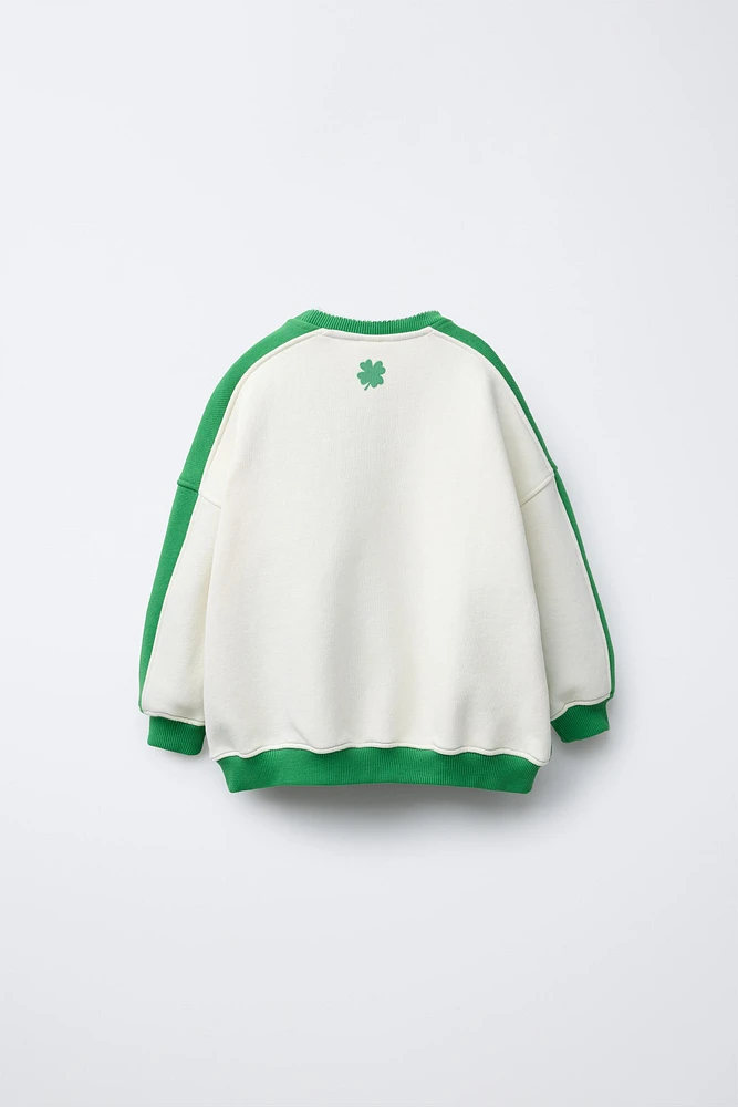 SWEATSHIRT WITH RAISED PRINT