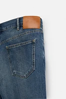 CLASSIC FLARE FIT JEANS