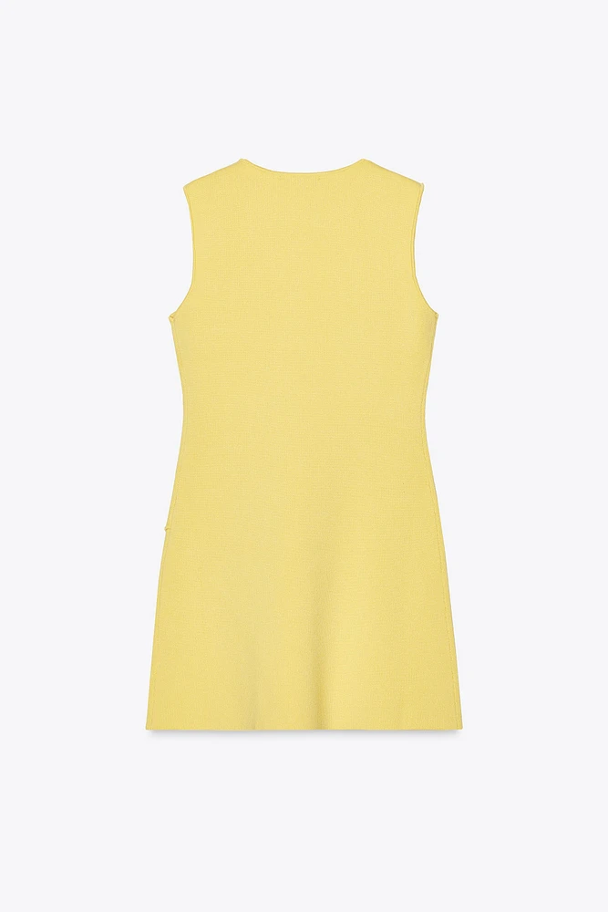IRREGULAR BUTTON KNIT DRESS