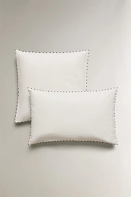 HOUSSE DE COUSSIN NŒUDS