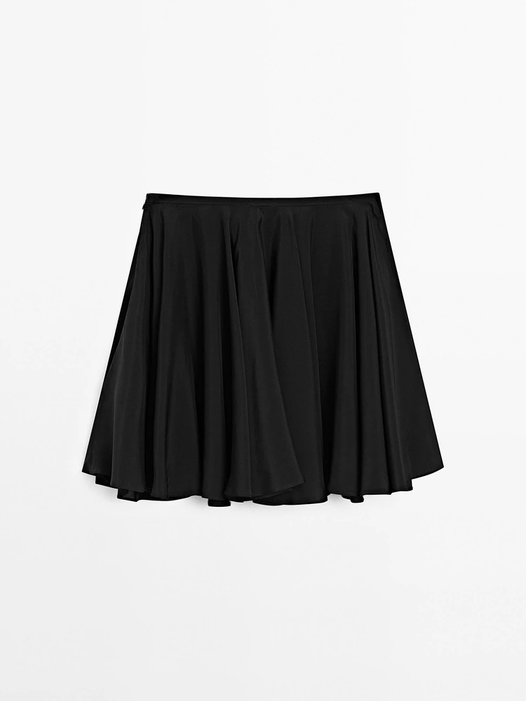 Flowing short skirt with flounce - Limited Edition