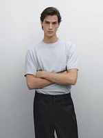 Short-sleeved T-shirt with linen