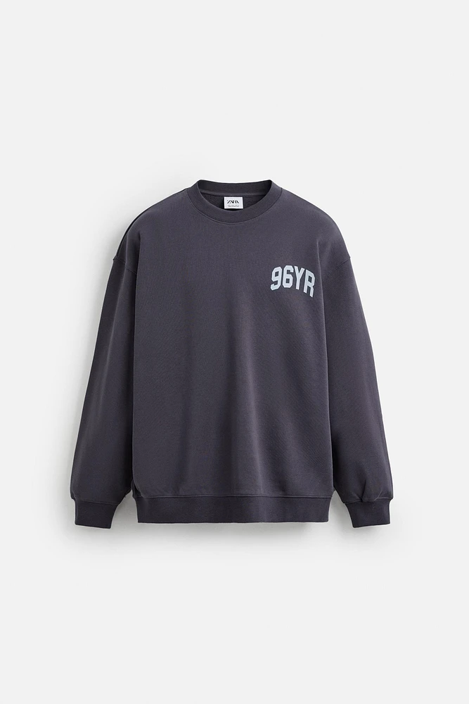 TEXT CREWNECK SWEATSHIRT