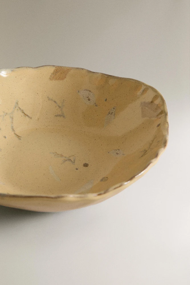 STONEWARE BOWL WITH DESIGNS