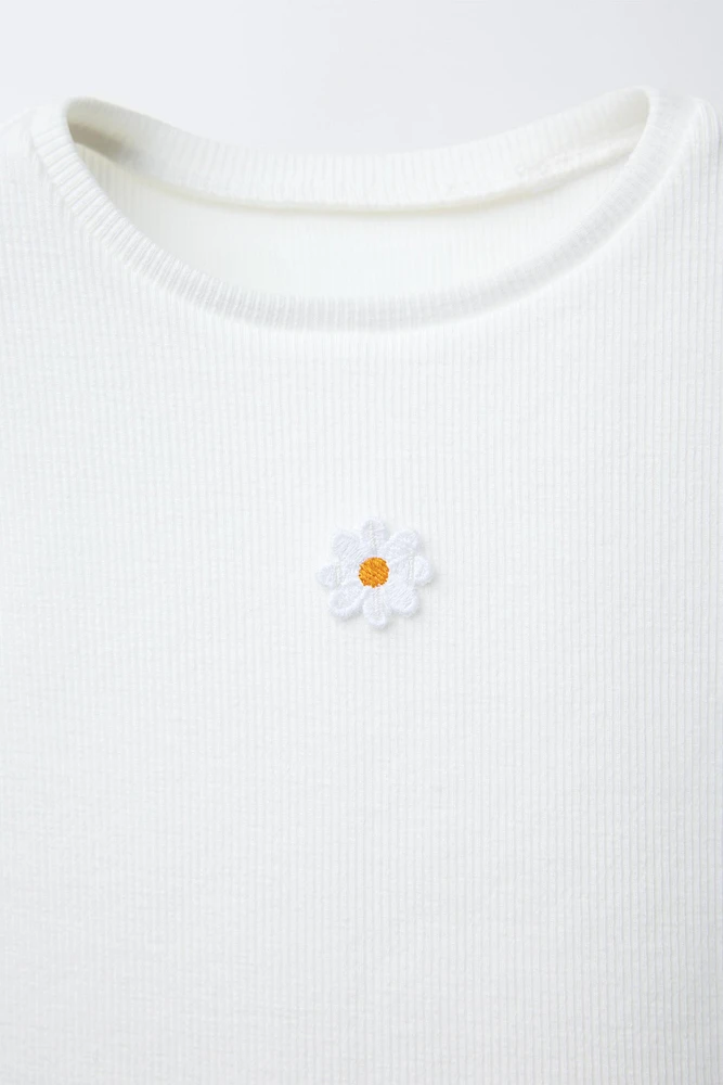 T-SHIRT CÔTELÉ BRODÉ