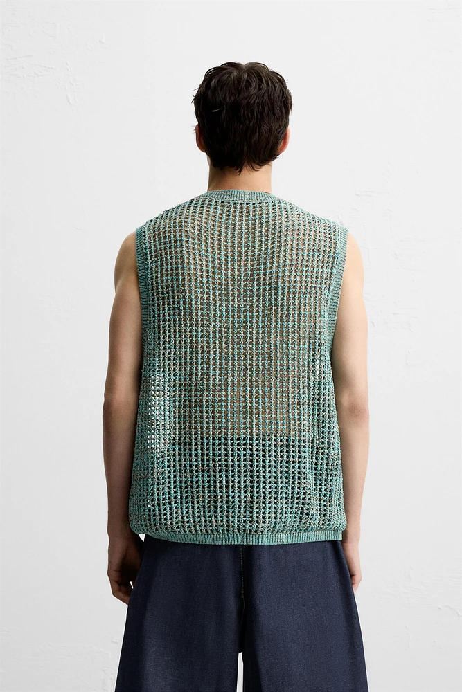 GILET SANS MANCHES EN MAILLE AJOURÉE