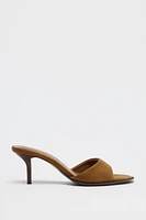 SANDALES À TALONS EN CROÛTE DE CUIR