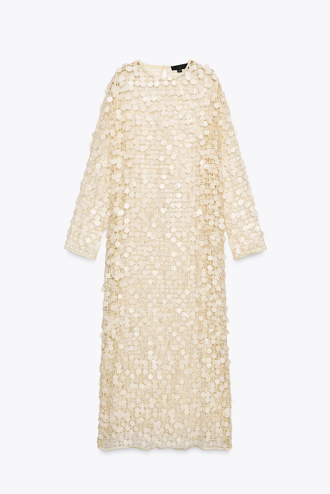 ROBE LONGUE À PAILLETTES