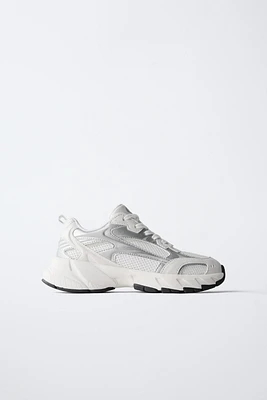 MESH SNEAKERS