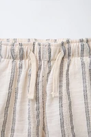 SHORT RUSTIQUE À RAYURES
