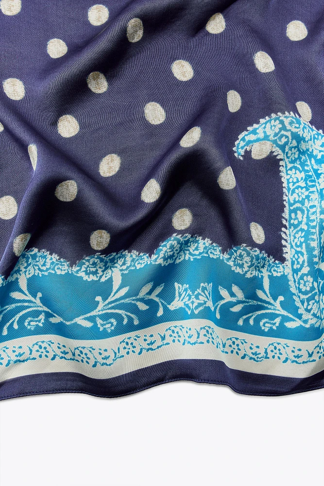 POLKA DOT PRINT SCARF