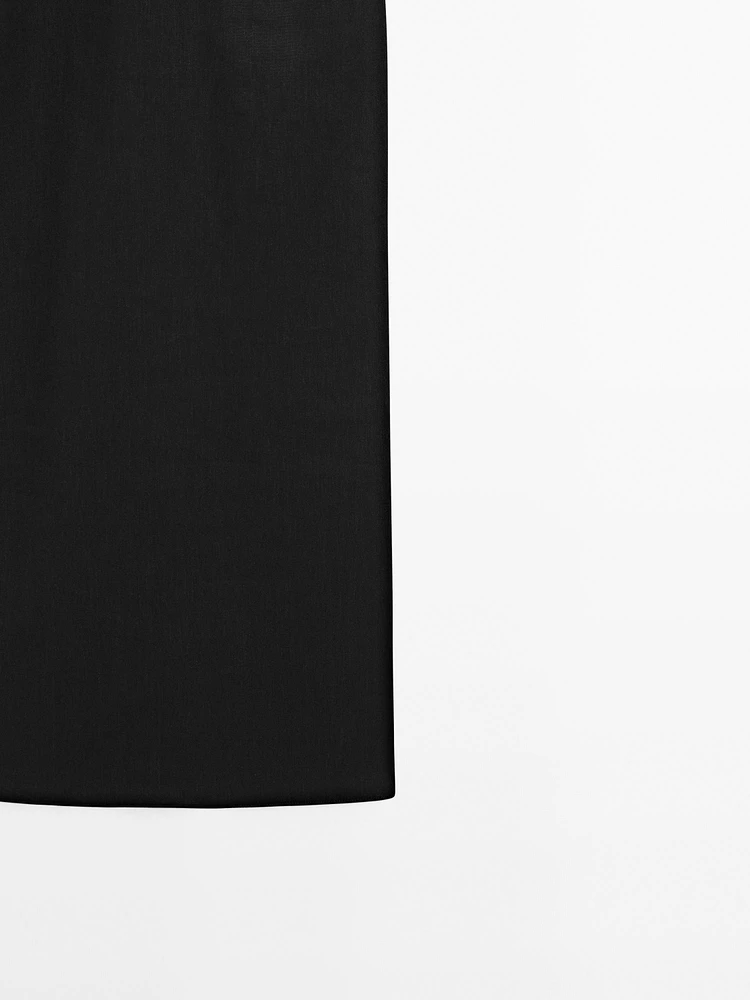 Midi dress with low-cut back