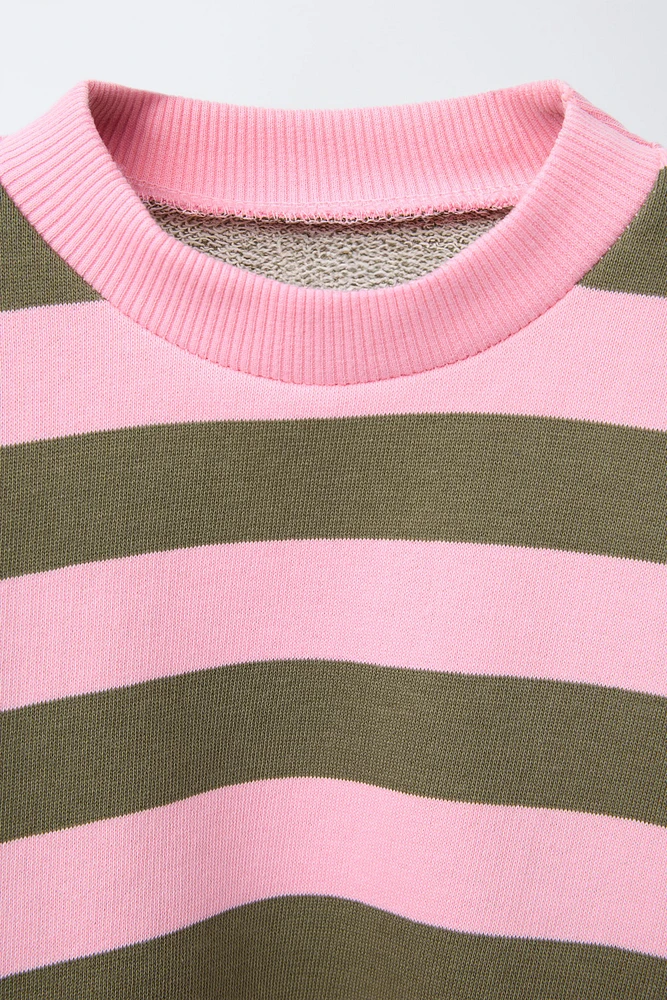 STRIPED SWEATSHIRT