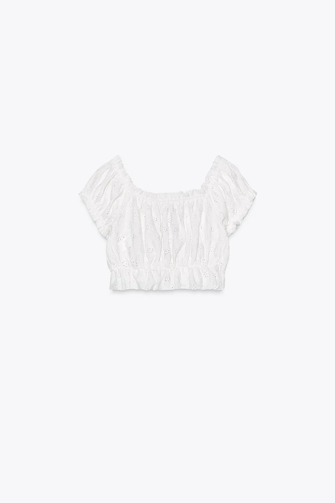 RUFFLED CROP TOP