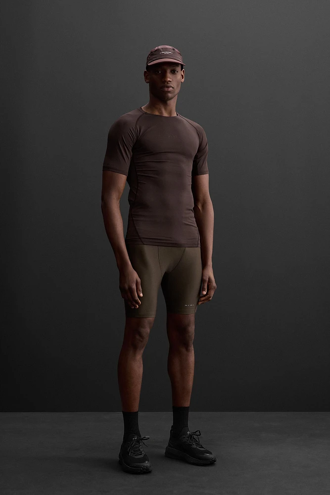 T-SHIRT COMPRESSION