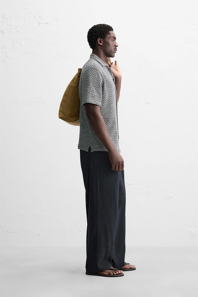 OPEN TEXTURED SHIRT