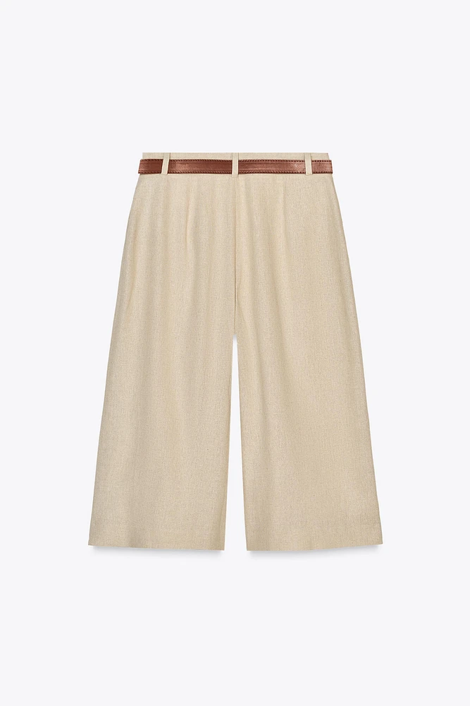 BERMUDA LONGUE AVEC CEINTURE EN LIN