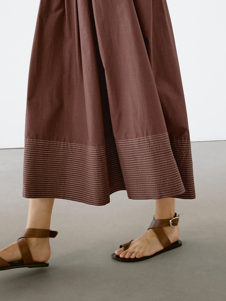Bodice dress with contrast seams