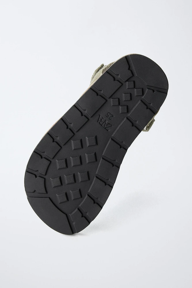 LEATHER SANDALS
