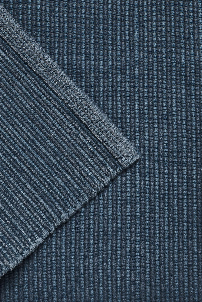 KNOTTED BATH MAT RUG