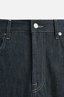 STRAIGHT LEG ANKLE FIT JEANS